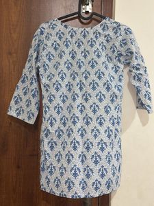 Blue Patterned Tunic Top