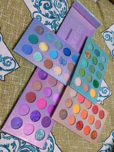 Urbanmac Eyeshadow Palette