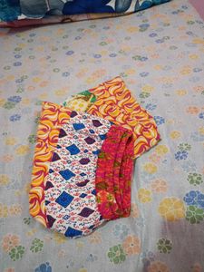 Khaki Shorts And Printed Short Skirt