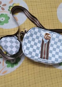 Attractive Trendy Women Sling Bags