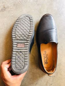 Black &amp; Brown Belly Shoes For Men