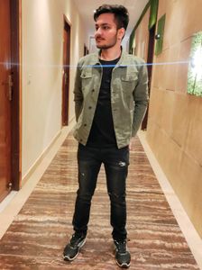 New Distressed Black Wash Jeans