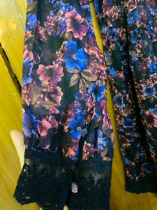 vintage haulter neck dress with full puffy sleeves