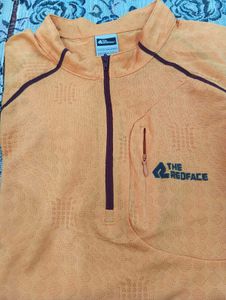THE RED FACE Half-Zip Long Sleeve T-Shirt