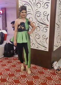 Green &amp; Black One Shoulder Party Top