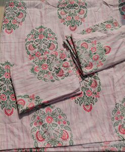 Floral Print Bedsheet Set with 2 pillowcovers