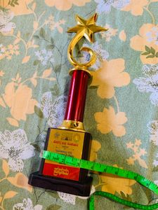 Buy Now Trophy 🏆 Red Star