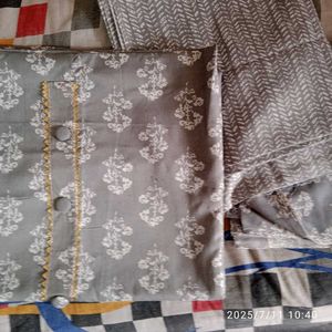 Gray Floral Print Kurta Set