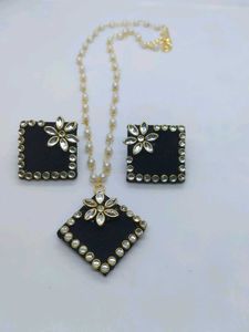 Necklace Set 🥰