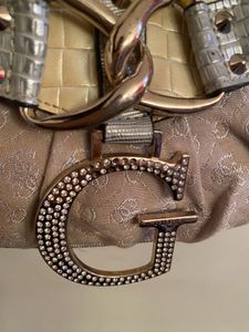 ‼️Y2K Guess Bag‼️