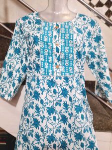 (New)Floral Kurta Co Ord