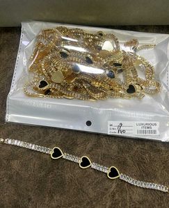 DESIGNER SS PREMIUM QUALITY ANTITARNISH BRACELET