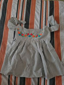Off Shoulder Crop Top