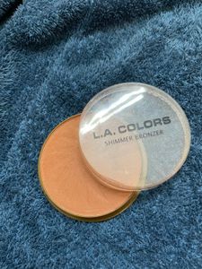 L.A. Colors Shimmer Bronzer