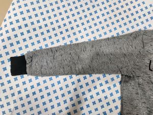 Sweat Shirt