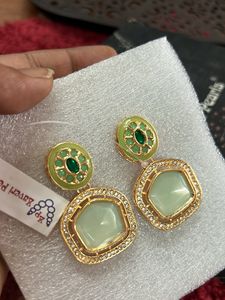 Mint Green Stone&amp;dazzling Austrian Diamond Earring