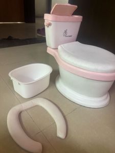 R for Rabbit Little Grown Up Portable Potty Sea