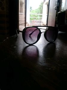 Retro black shades for MEN