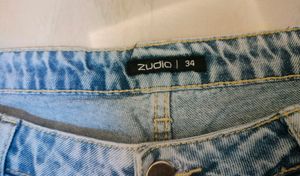 baggy jeans