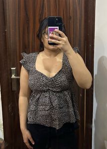 Pretty Loving Thing Sweetheart Neckline Top [Xs]