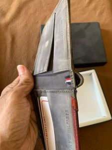 Men’s Wallet By Tommy Hilfiger