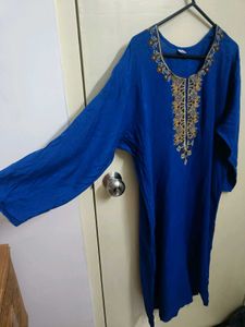 Elegant Blue Embroidered Kurta