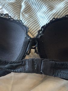 Black Lace Bra With Underwire