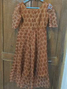 Dress. Frock With Neted Print 3/4