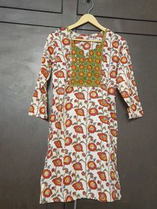 Paisley Print Two Kurties