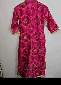 Pretty Kurta For Women