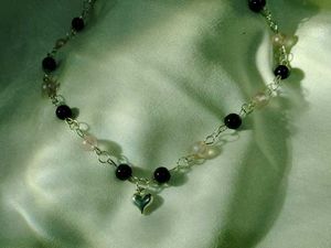 Pinterest Black Beaded Women's Necklace