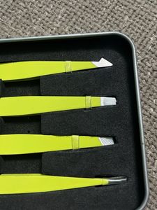 Beaute Secrets Tweezers