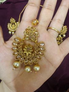 Elegant Gold &amp; Pearl Indian Jewelry Set