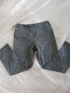 Fila Sports Bra And Leggings