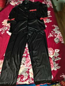 1day sale!!Silky Satin Pajama Set