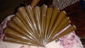 Henna Cones - Natural Mehndi. regular cone..20 bra