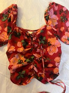 H&amp;M Floral Tie-knot Ruffle Crop Top