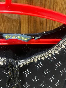 Avaasa Black Kurta