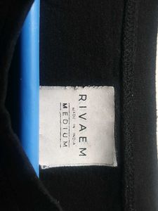 Basic Black Tee (cropped)