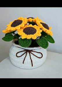 Crochet Sunflower 🌻 With Pot