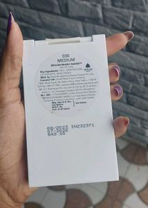 Revlon Nearly Naked Compact Powder