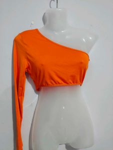 ONE SHOULDER CROP TOP