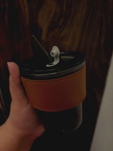 Glass tumbler with straw | Qty: 01