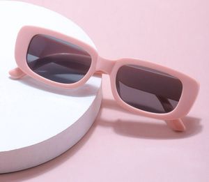 🌸Trendy Pink Retro Sunglasses 🌸