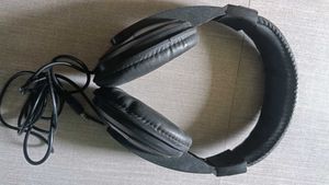 Headphone Block