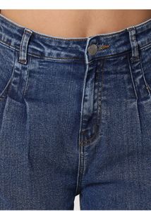 High-Waisted Pleated Jeans