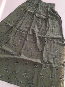 Like New Skirt Offer