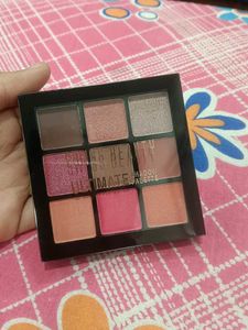 Swiss Beauty Eyeshadow Palette