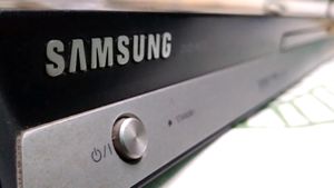 SAMSUNG DVD PLAYER FULLY NEW WORKING CONDITION