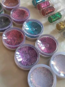 Makeup eyes Glitter ,16 Glitters In Many Colours